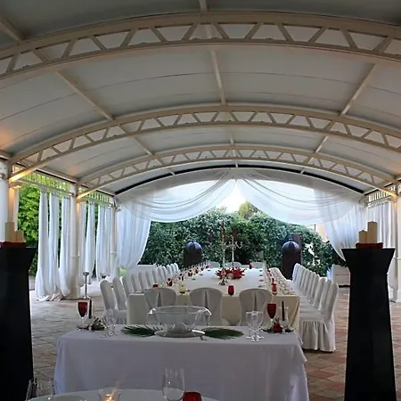 Palace Luxury Ξενοδοχείο 5*